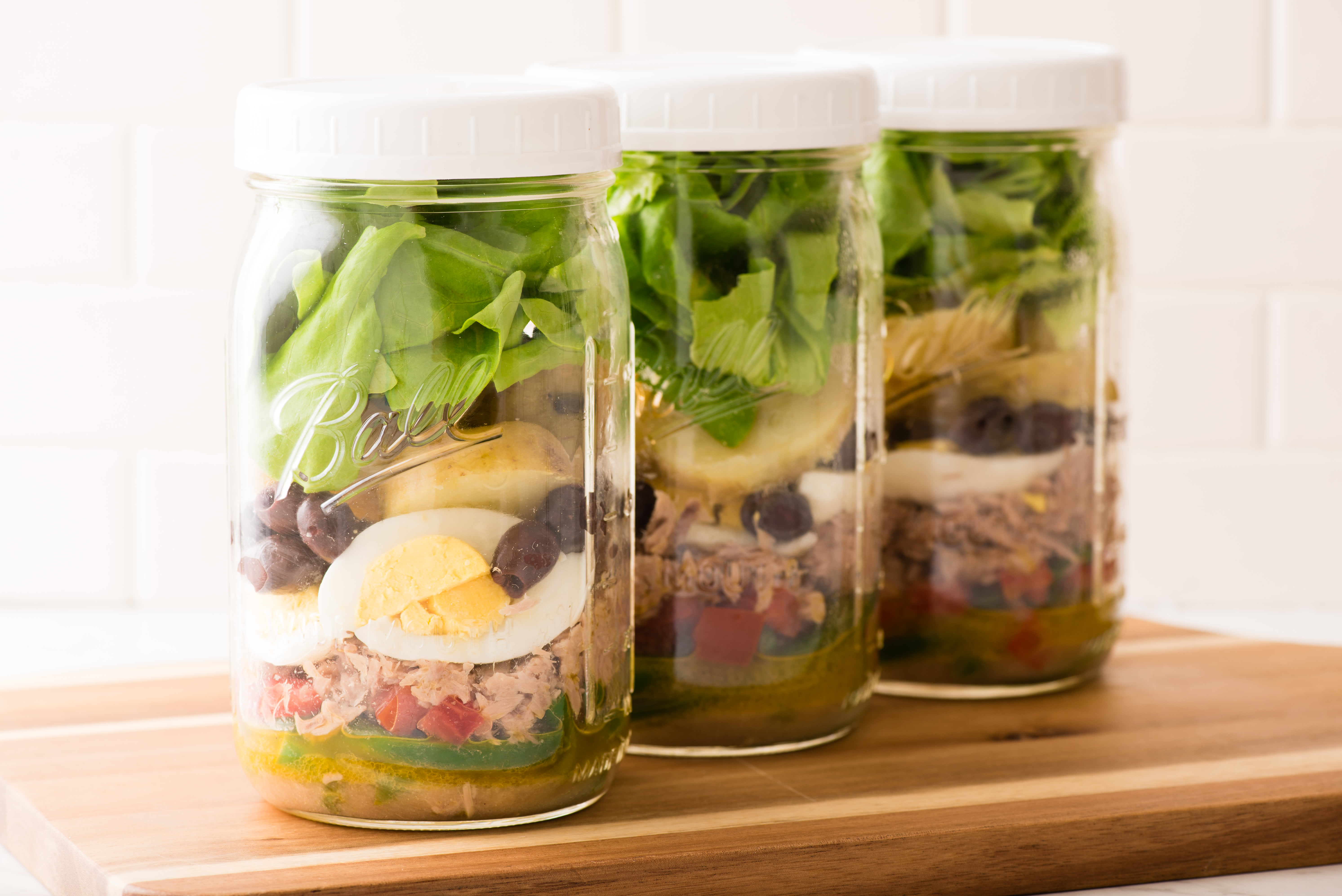 How to Food Prep Ball Mason Jar Cobb Salad - Seven Graces