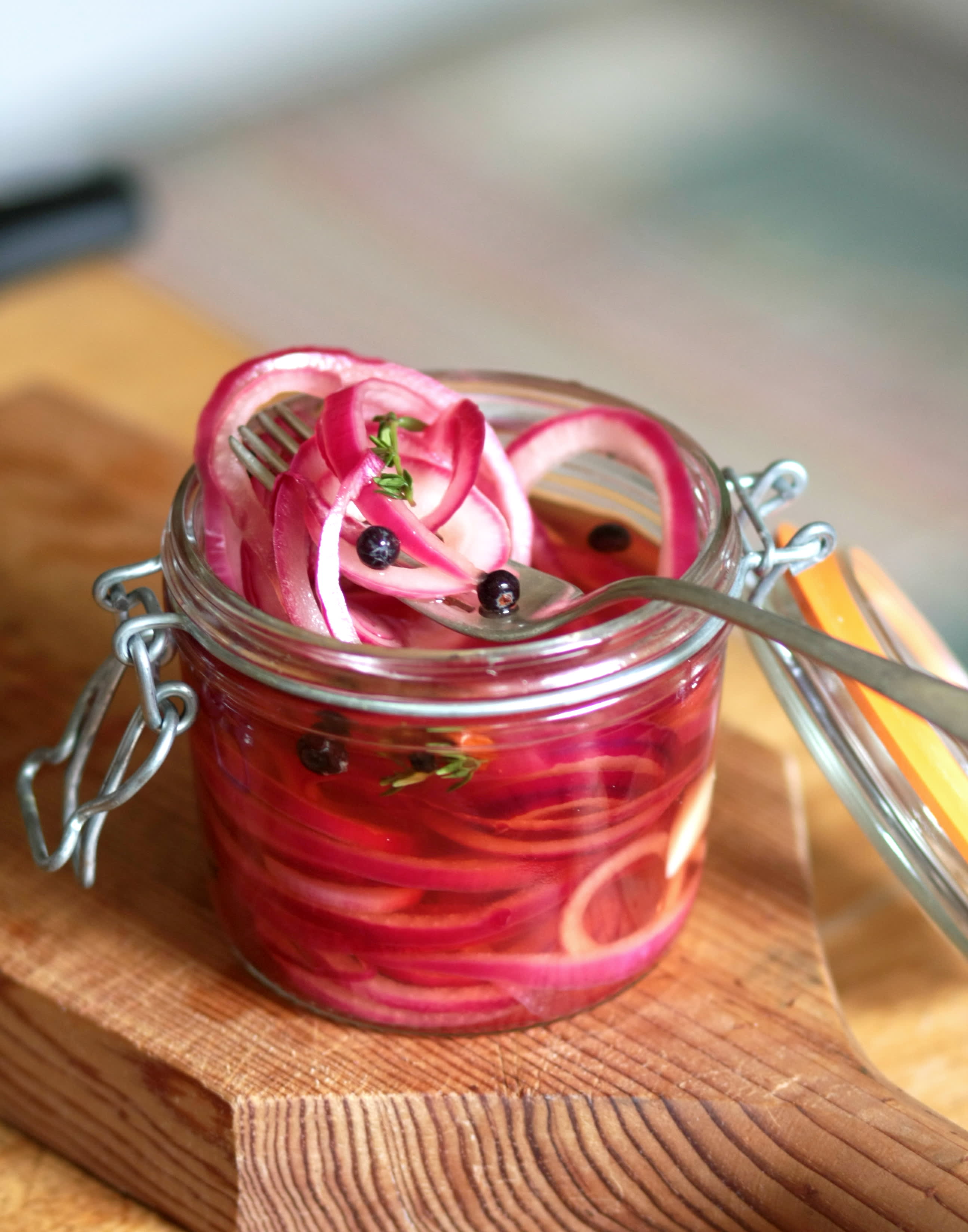 Quick Pickled Red Onions Recipe l Panning The Globe