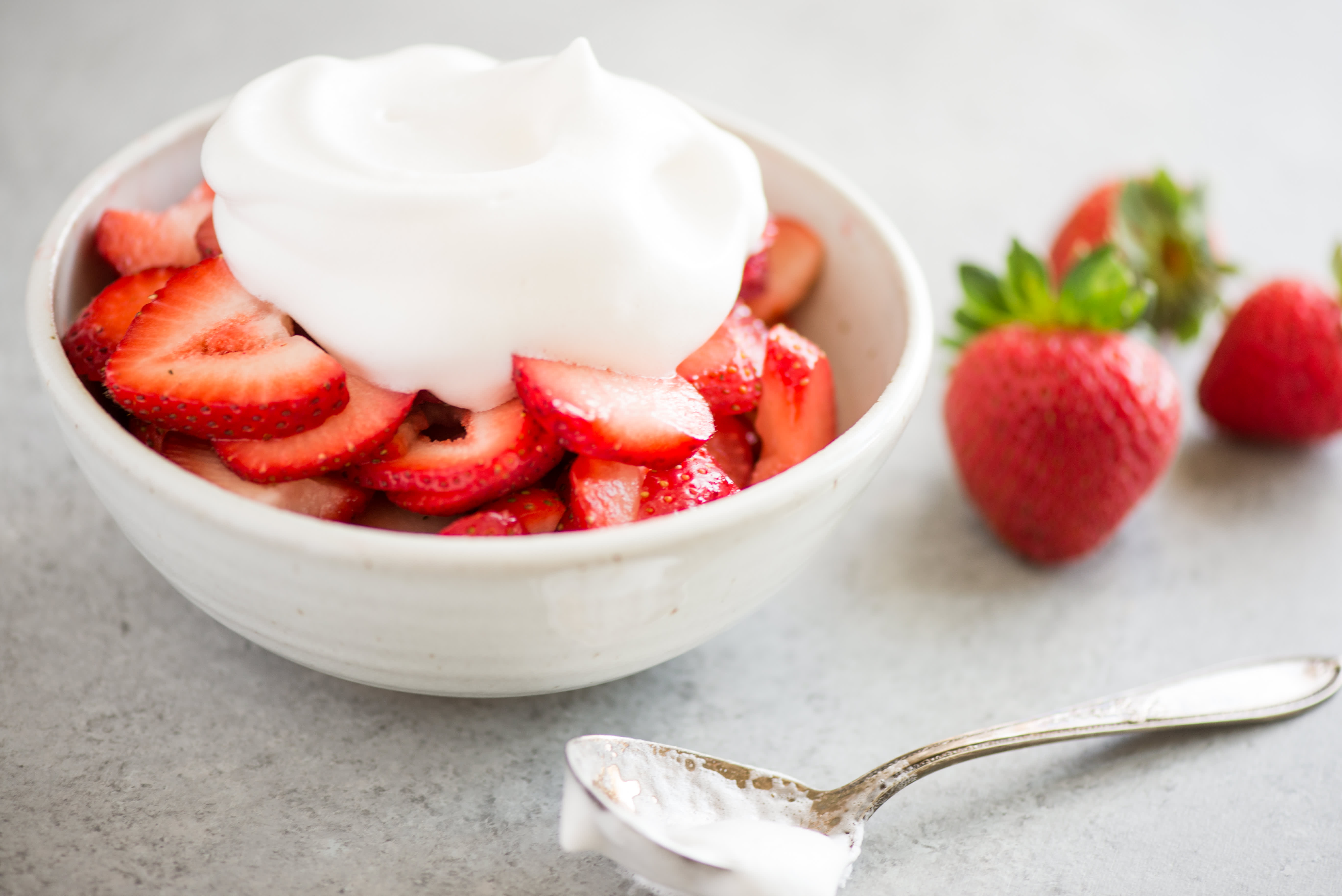 Aquafaba Whipped Cream – The Best Vegan Whipped Cream - The Hidden Veggies