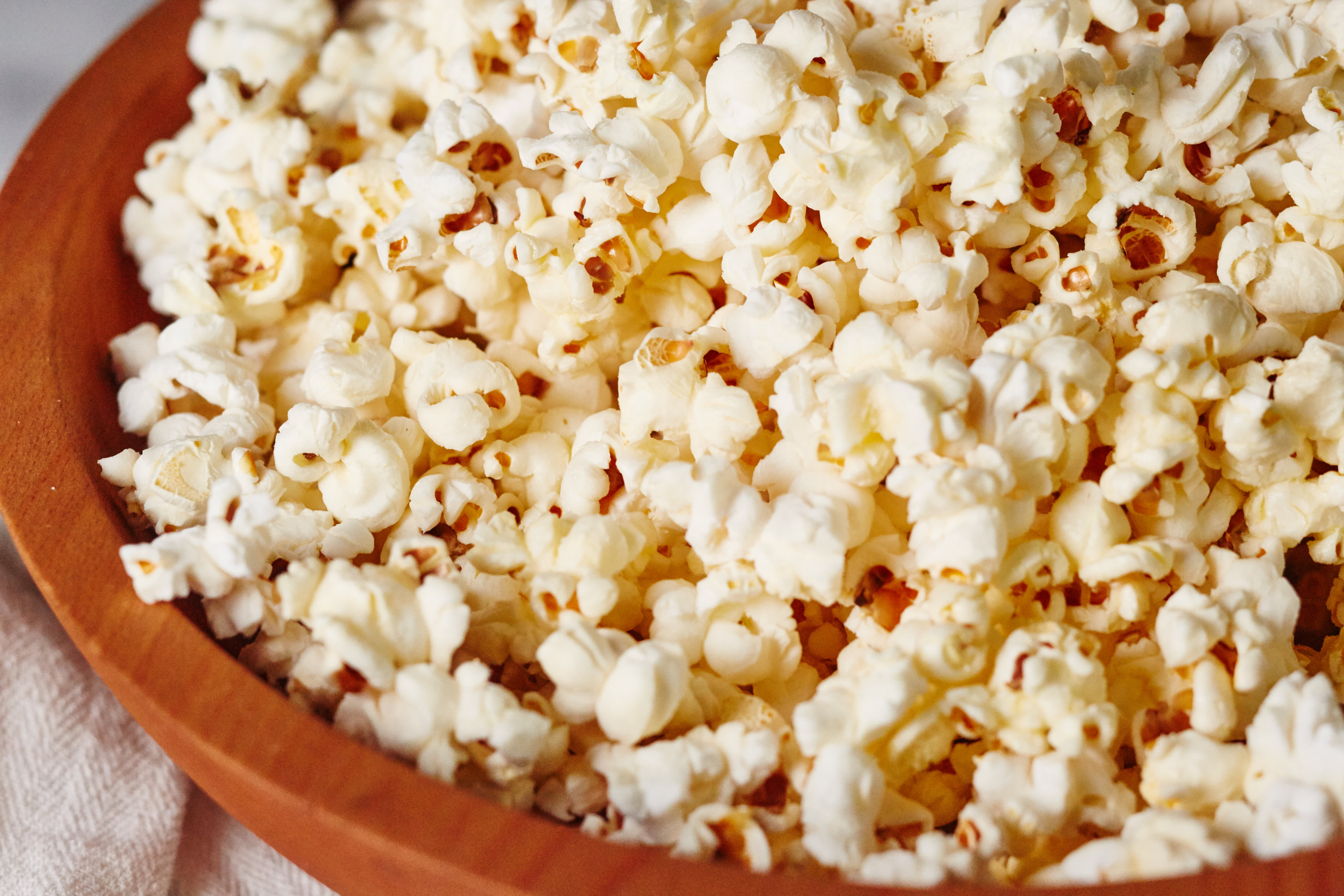 Homemade Movie Theater Popcorn Recipe- Curry Trail