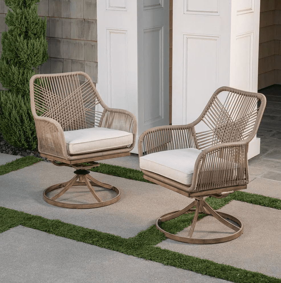 Best Patio Furniture for Your Outdoor Living Space