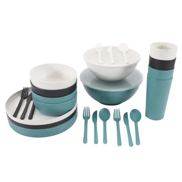 http://cdn.apartmenttherapy.info/image/upload/v1646674434/Mainstays%2028-Piece%20Eco-Friendly%20Recycled%20Plastic%20Dinnerware%20Set.jpg