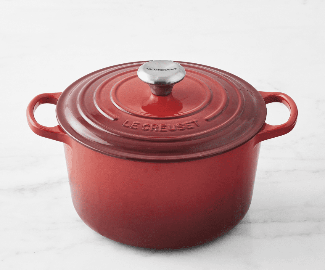 http://cdn.apartmenttherapy.info/image/upload/v1668700248/gen-workflow/product-database/williams-sonoma-le-creuset-signature-deep-oven.png