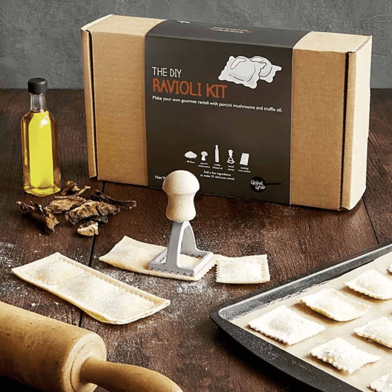 These Uncommon Goods DIY Food and Drink Kits Make Great Gifts