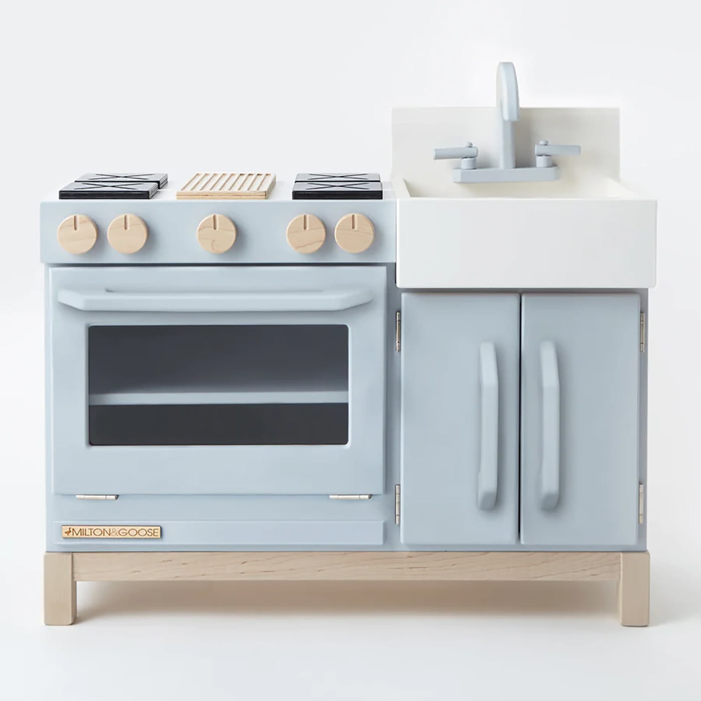 Wooden play hot sale kitchen australia