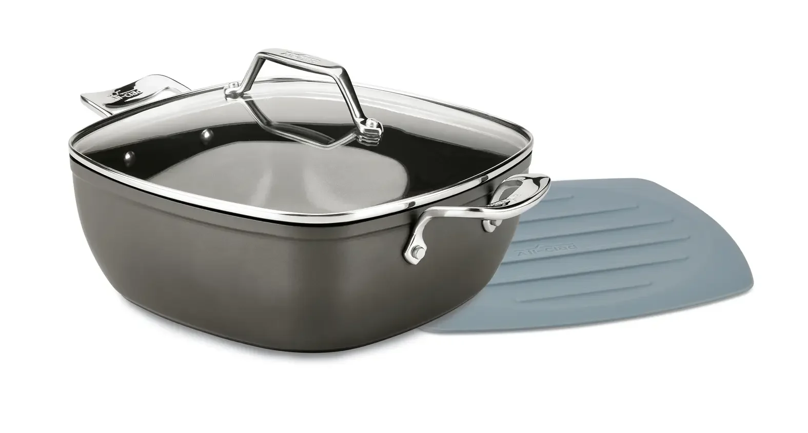 http://cdn.apartmenttherapy.info/image/upload/v1678732692/commerce/5-Quart-Nonstick-Simmer-Stew-Square-Pan-all-clad.webp