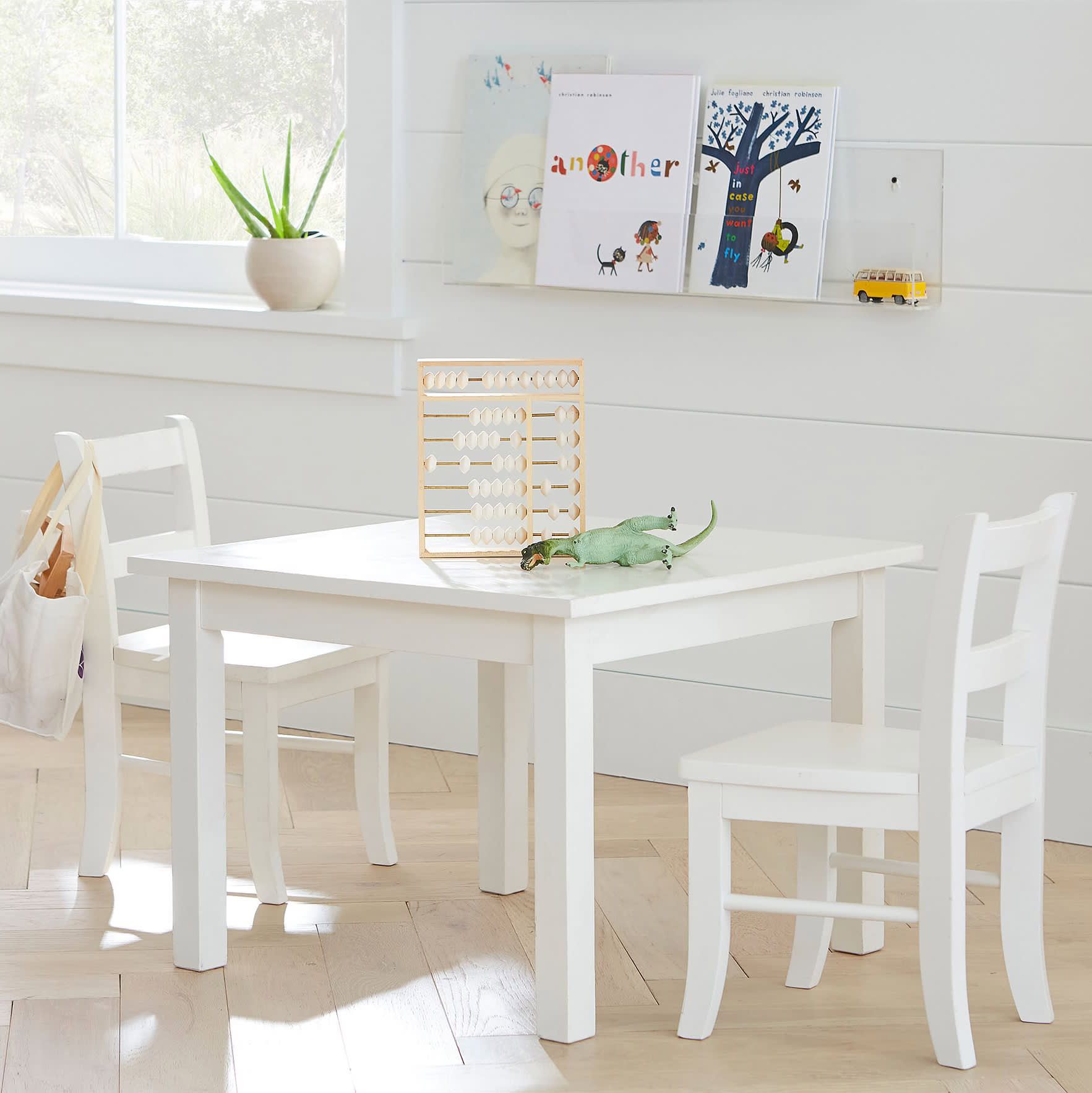 Pottery barn childrens table and clearance chairs