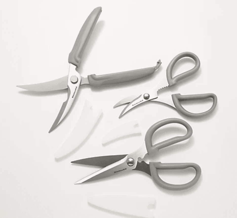 http://cdn.apartmenttherapy.info/image/upload/v1685731090/commerce/kitchenaid-shears.png