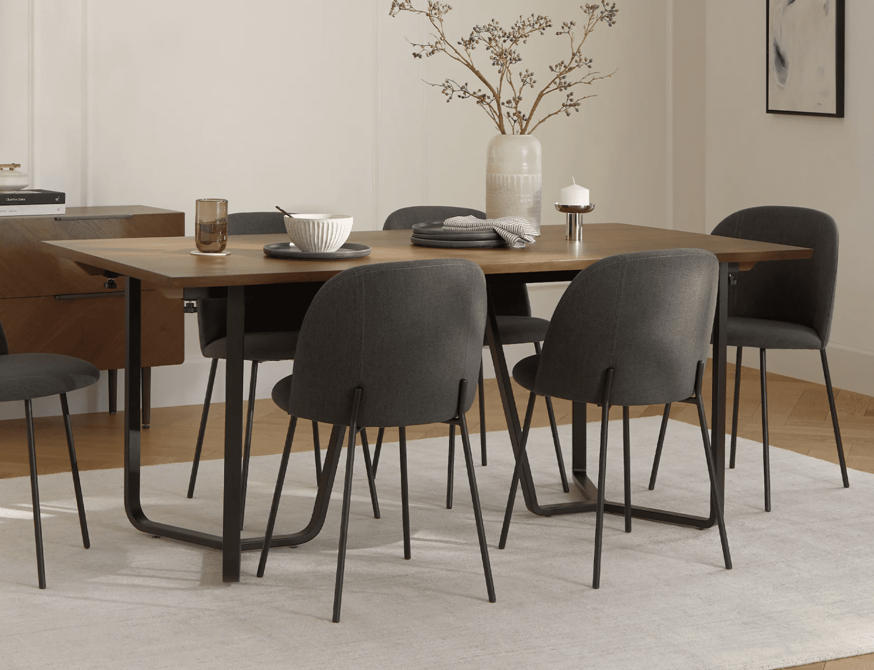 Oscuro black extendable 2024 dining table