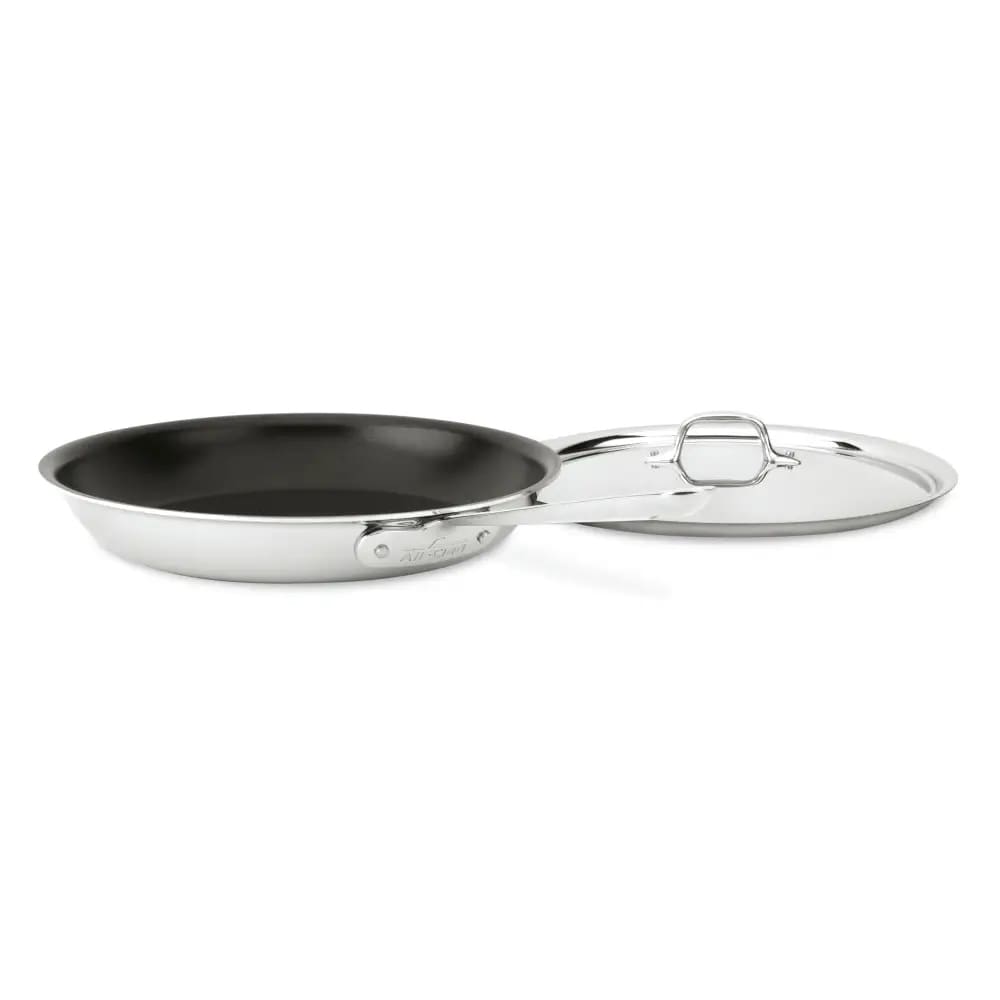 http://cdn.apartmenttherapy.info/image/upload/v1699978373/gen-workflow/product-database/d3-nonstick-all-clad.jpg