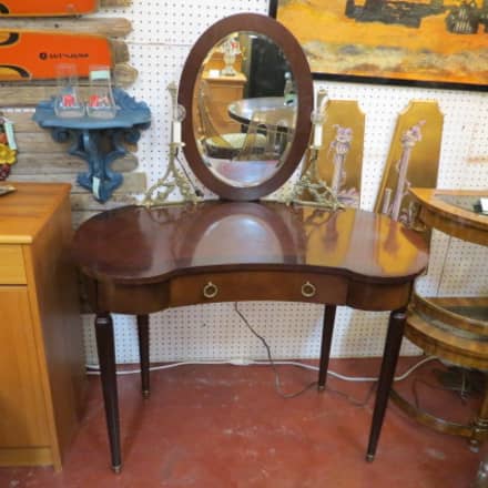 Elsie Desk With Hutch Apartment Therapy S Bazaar