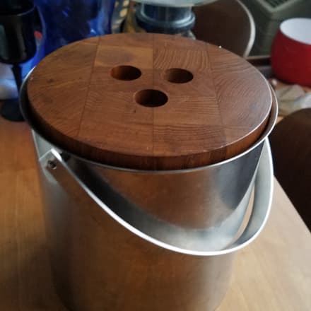 arne jacobsen ice bucket