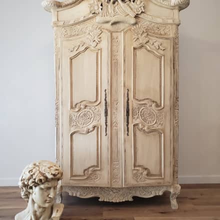 French Country Corner Cabinet Apartment Therapy S Bazaar