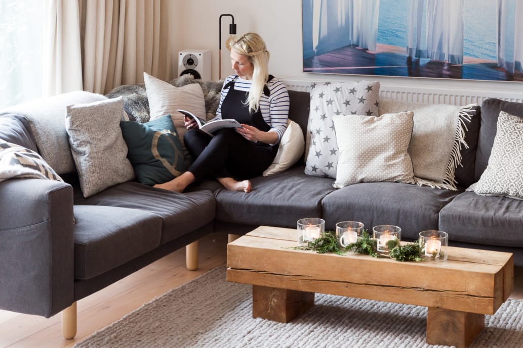 How to Make Your Old Ugly Sofa Look New Again Apartment Therapy
