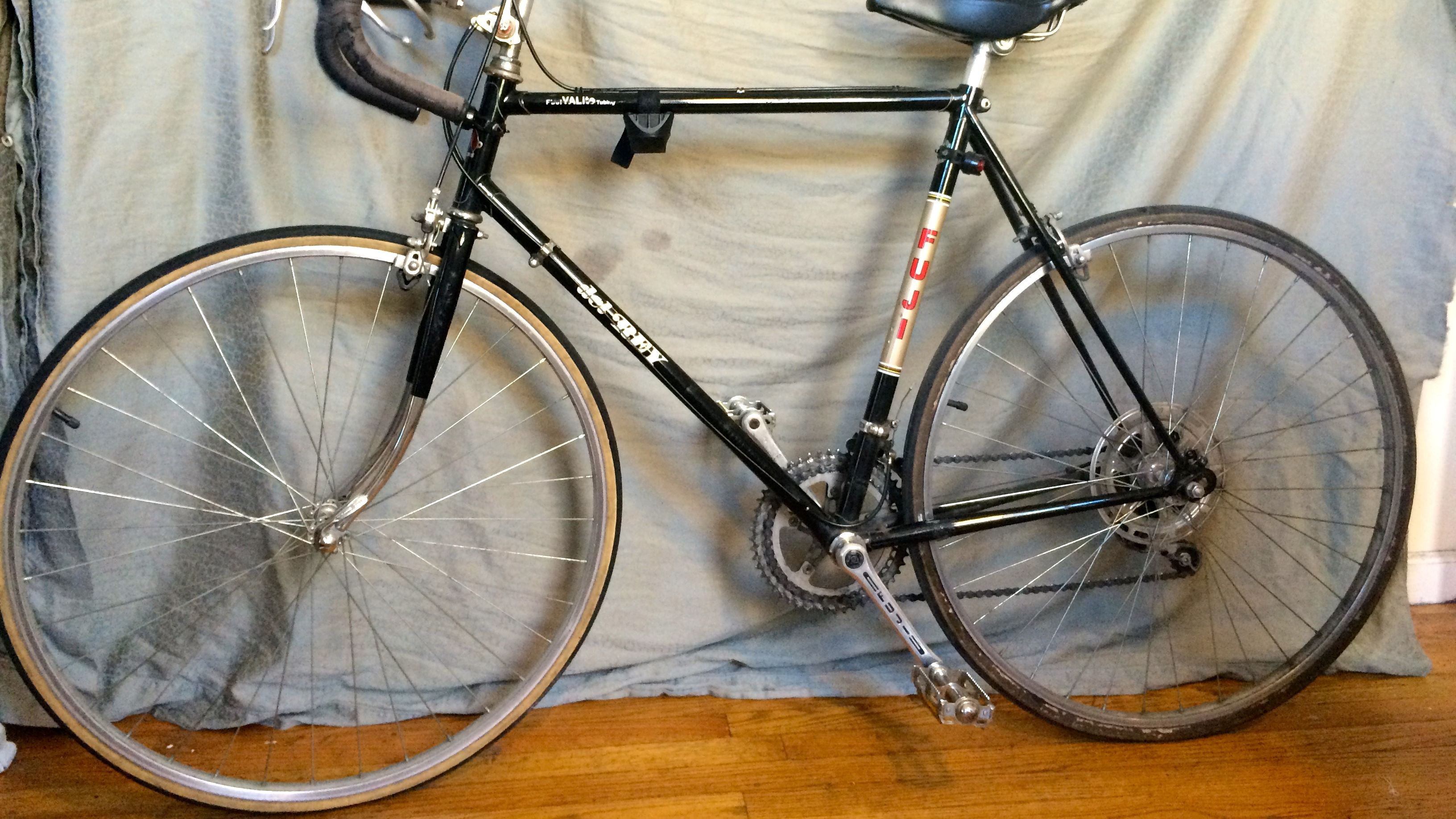 fuji del rey road bike