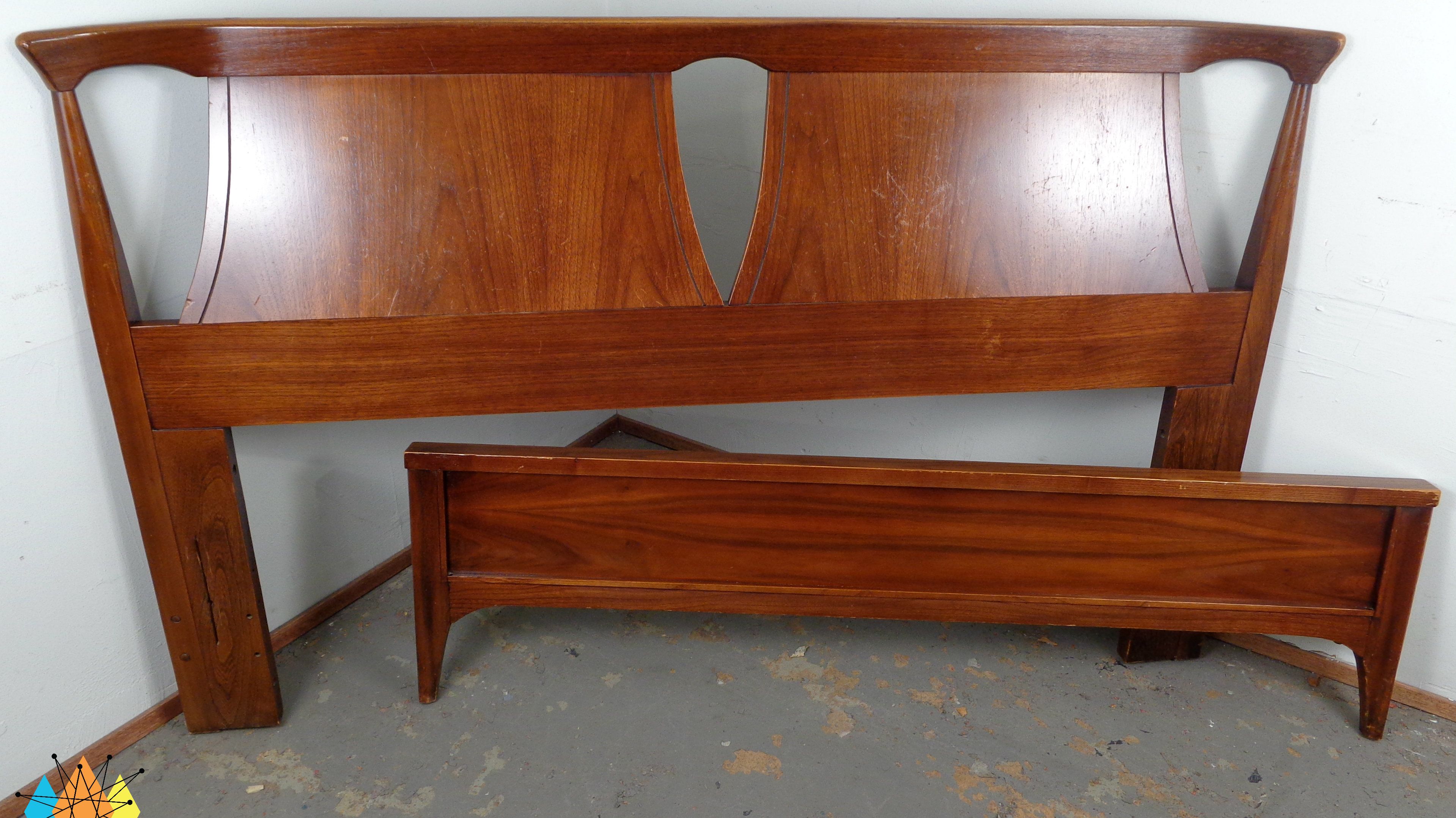 Mid Century Kent Coffey Townhouse Full Headboard Apartment