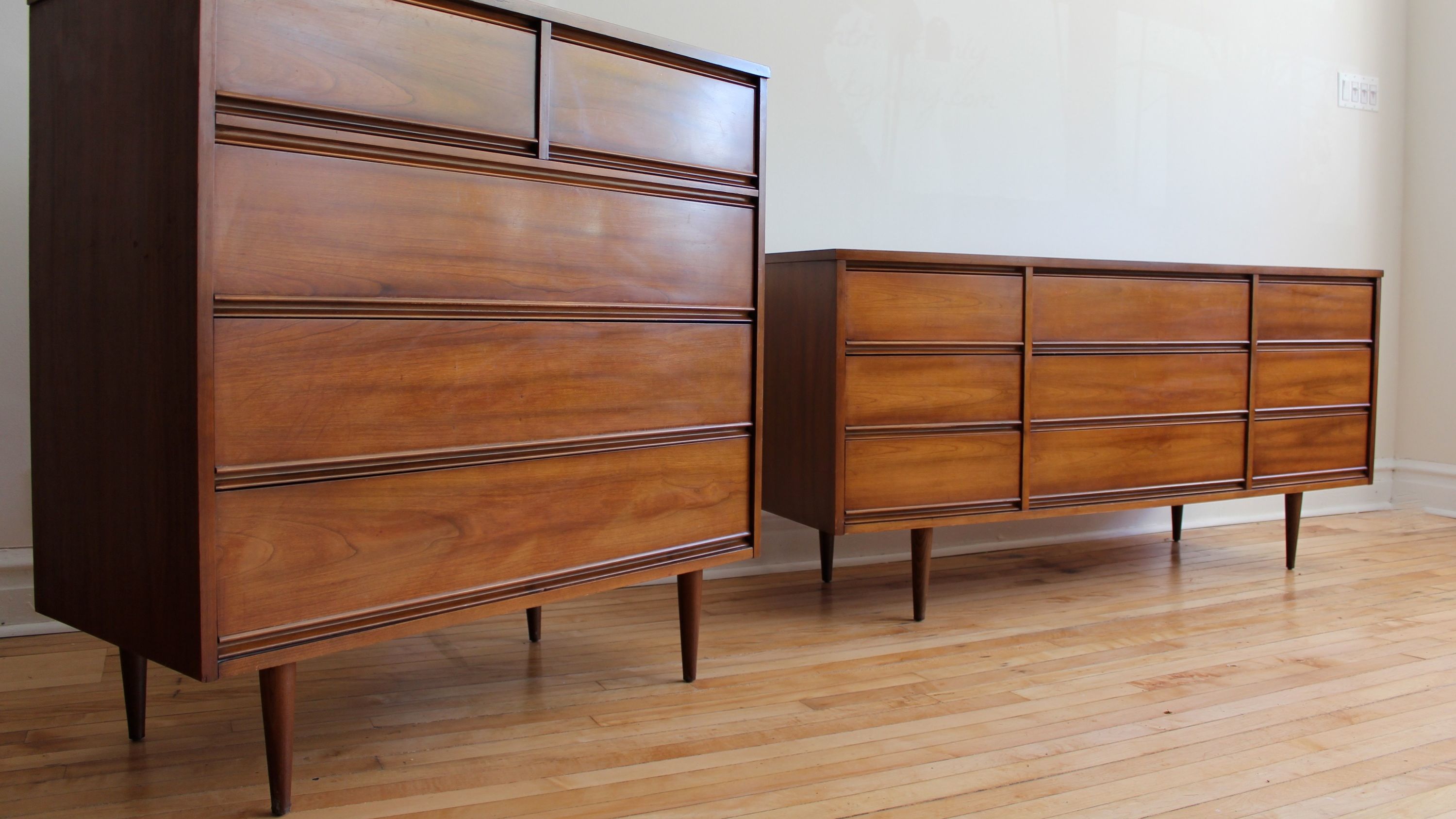 Dresser Mid Century Modern