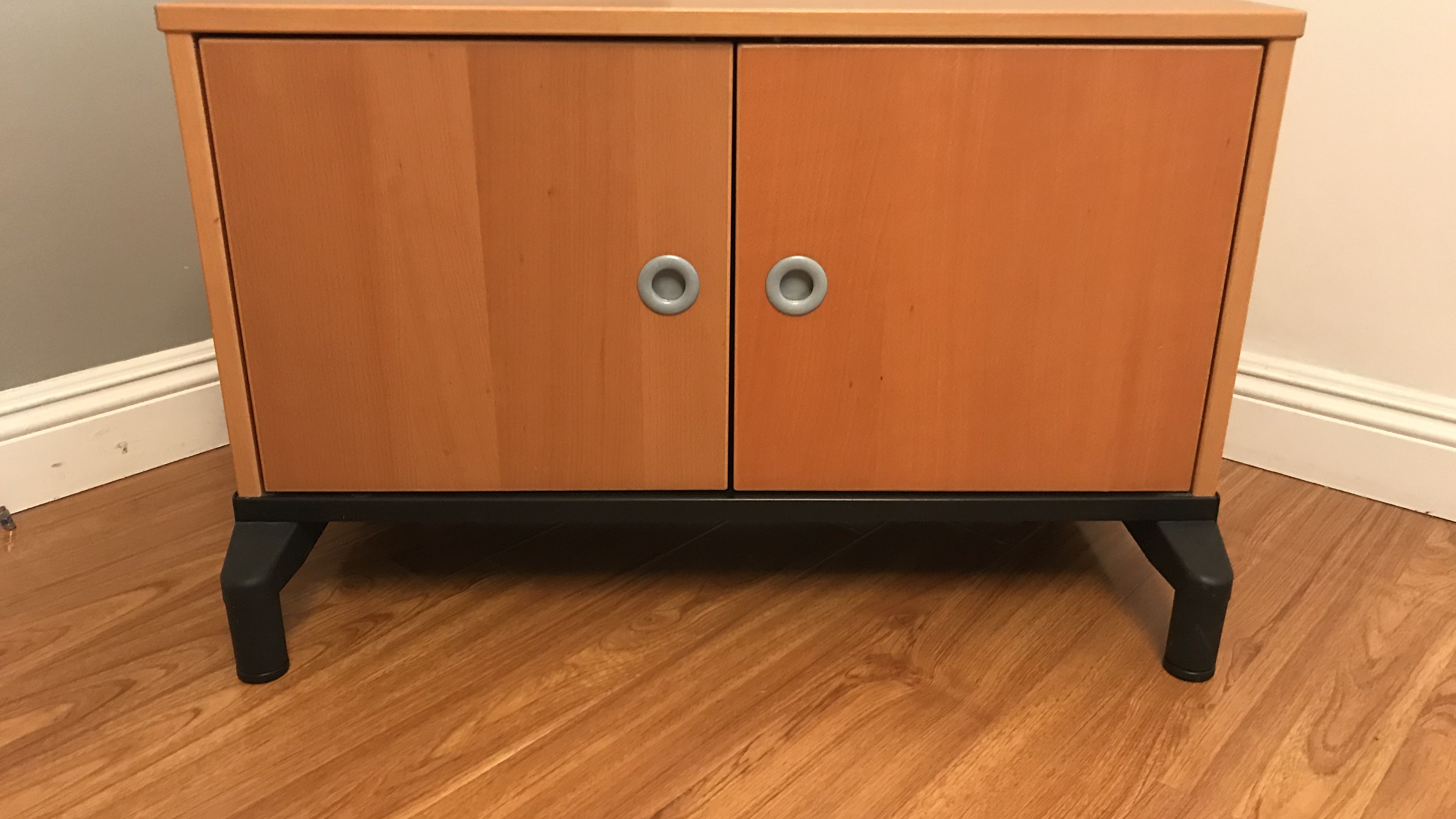 Ikea Effektiv Cabinet Apartment Therapy S Bazaar
