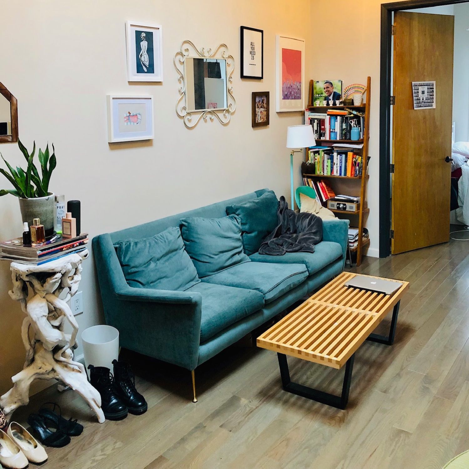 Carlo Mid Century Sofa Apartment Therapy S Bazaar