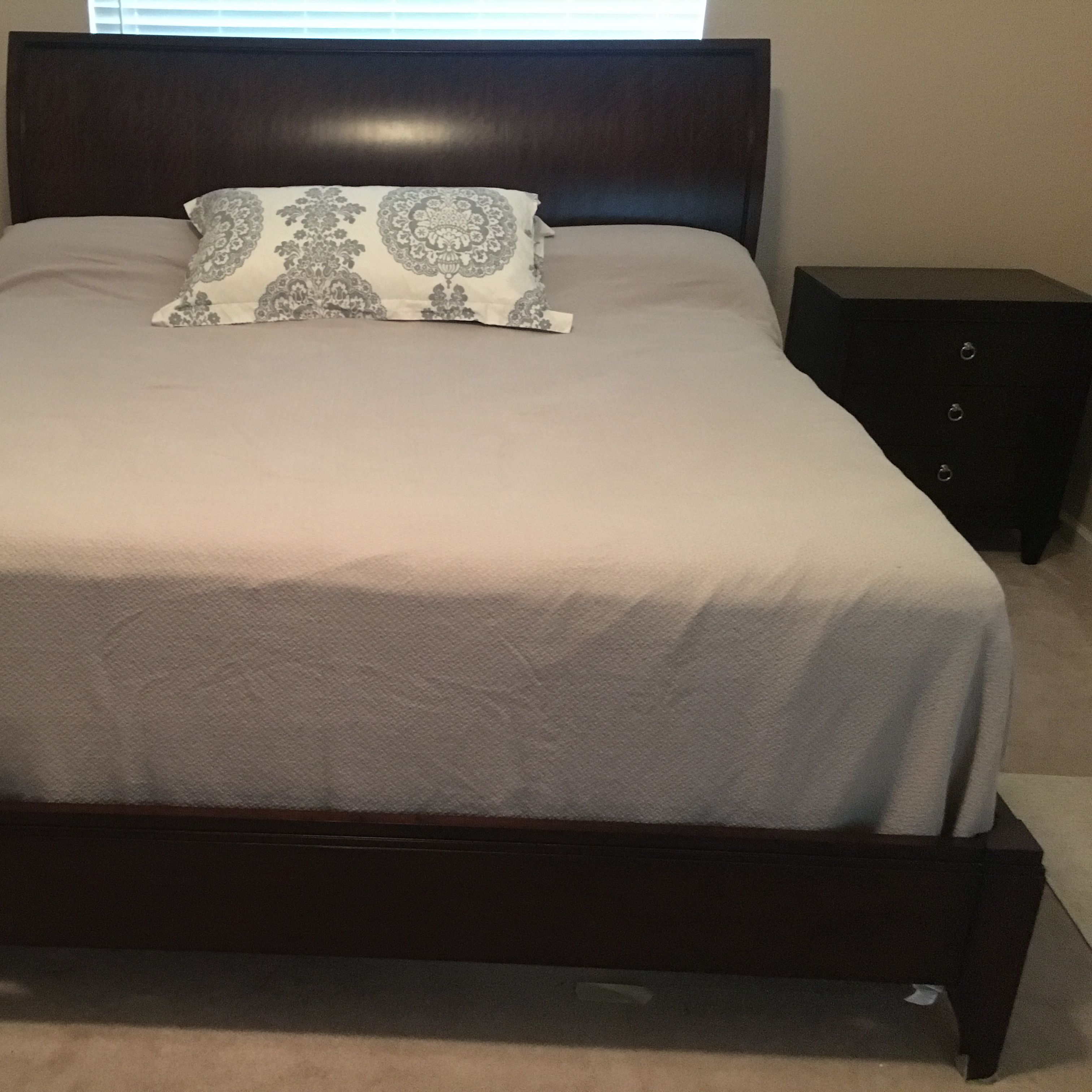 Ethan Allen Bedroom Suite Excellent Condition Apartment