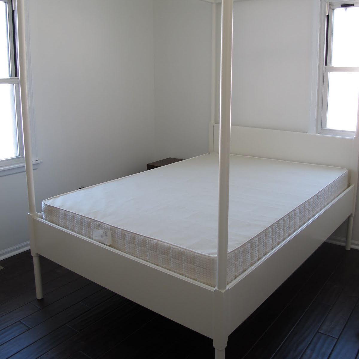 Queen Size White Ikea Edland Canopy Bed Apartment Therapy S Bazaar