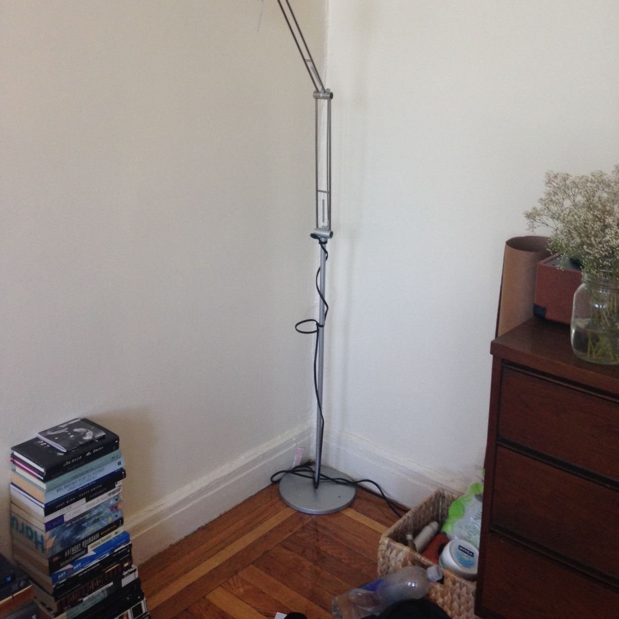 antifoni floor lamp
