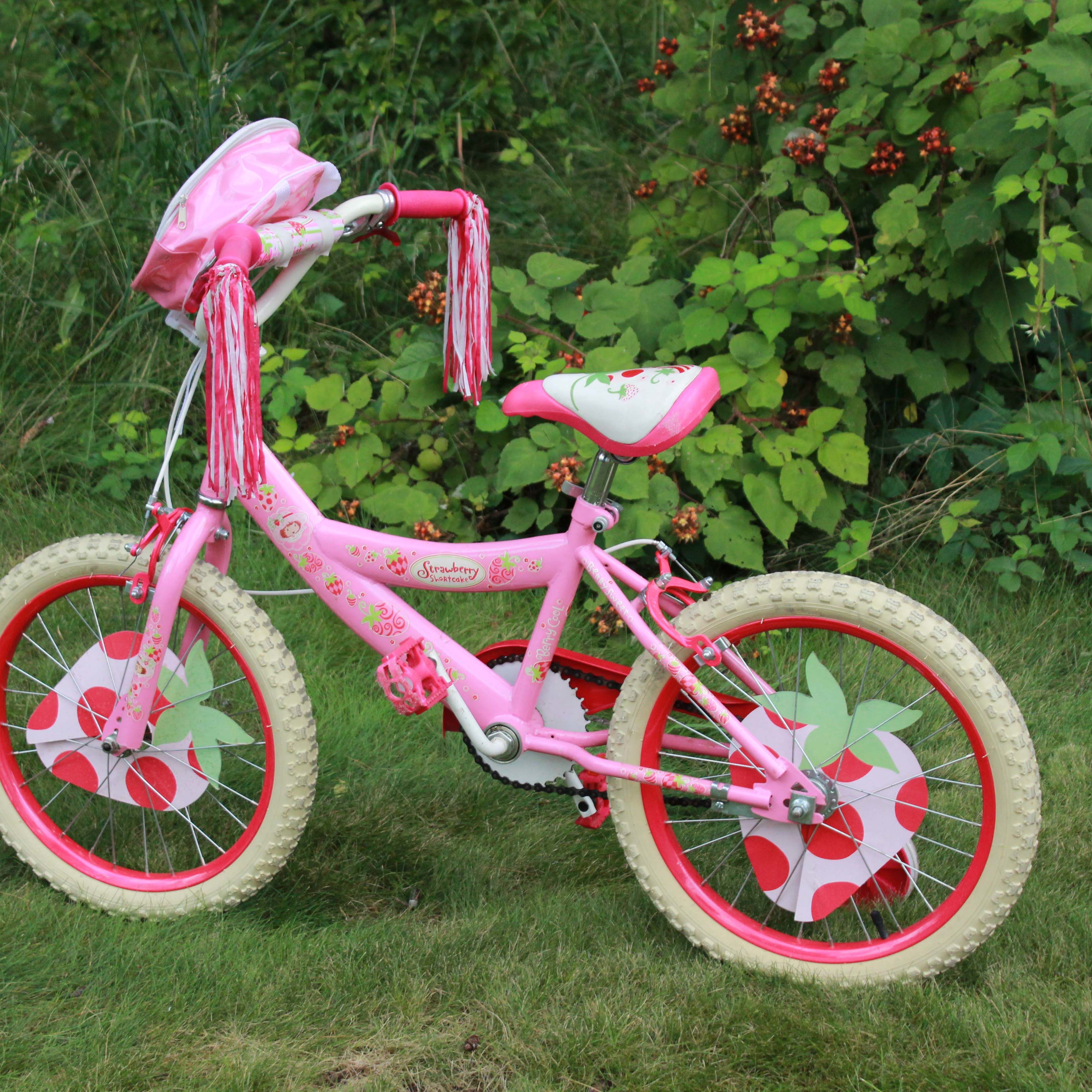 strawberry shortcake tricycle