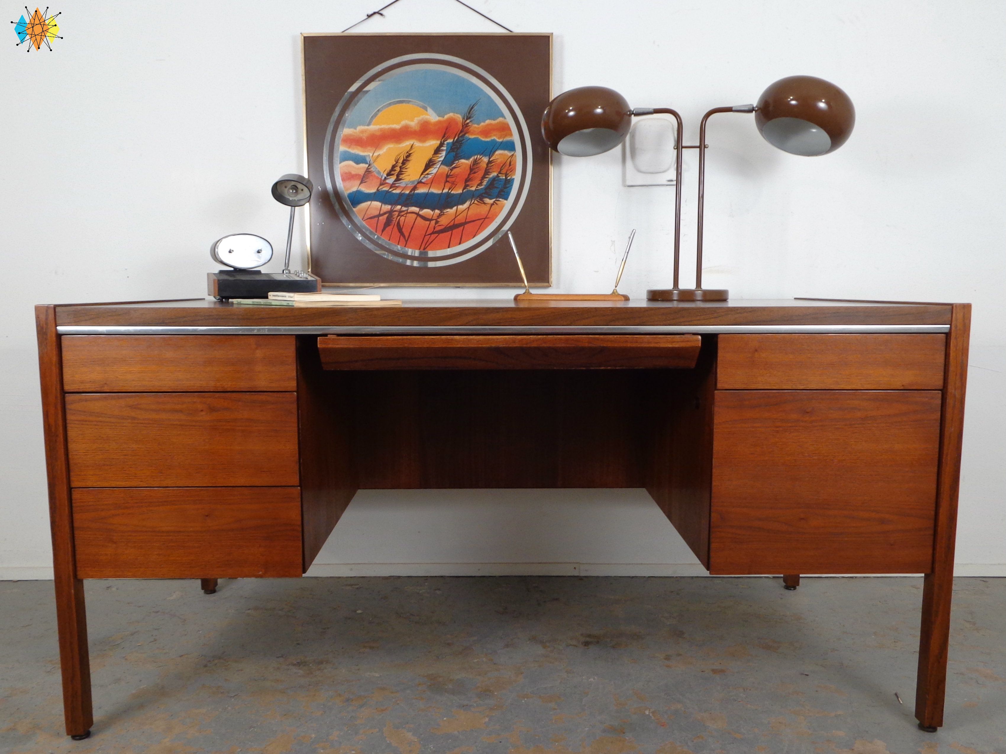 Mid Century Kimball Executive Desk Apartment Therapy S Bazaar
