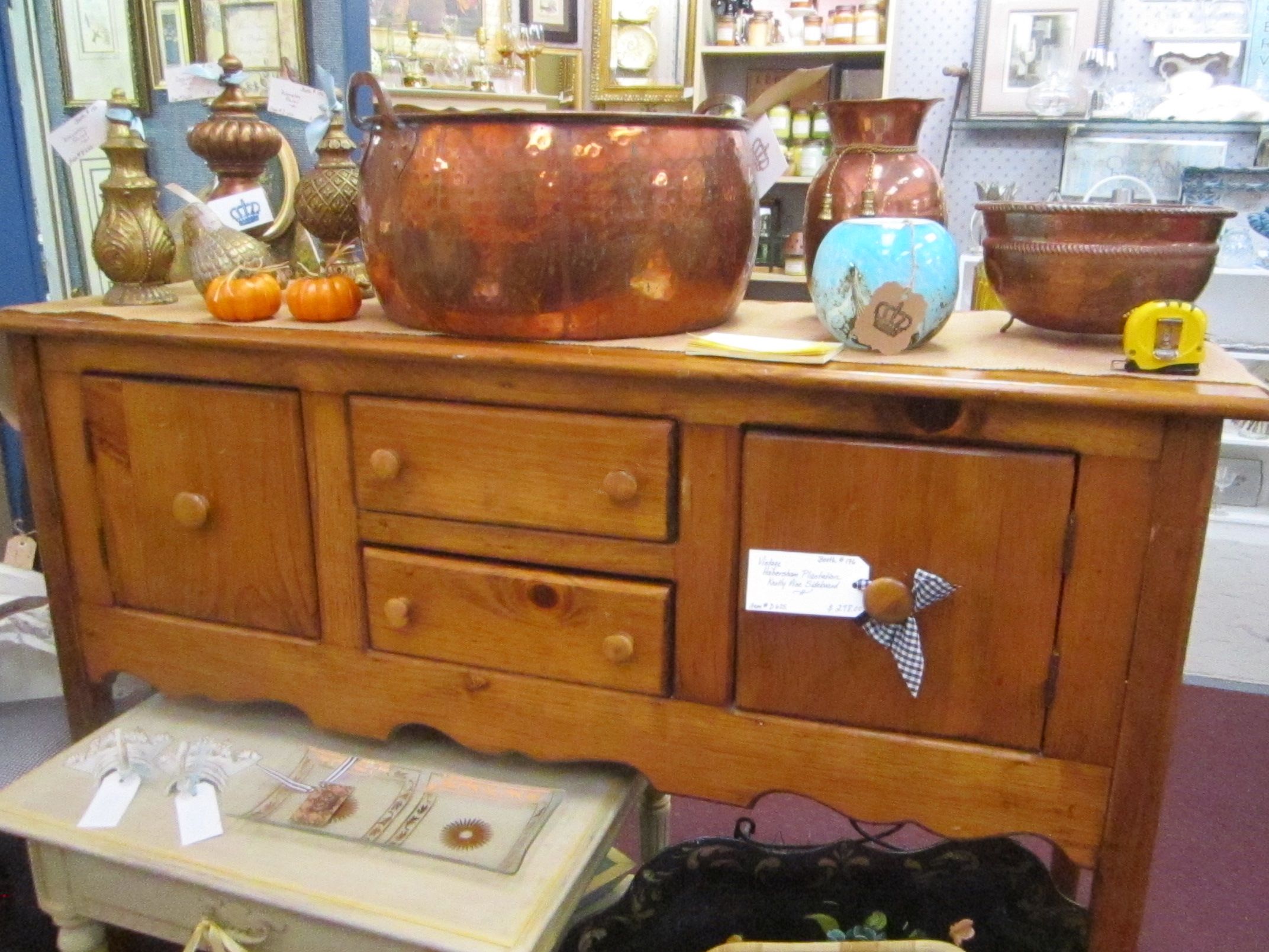 Vinage Habersham Plantation Knotty Pine Sideboard Apartment