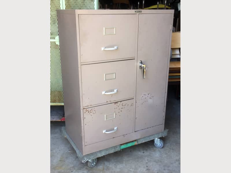 Vintage Steelmaster Locking File Cabinet With Safe Apartment