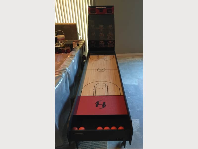 Harvard Basketball Roll A Score Skeeball Apartment Therapy S Bazaar
