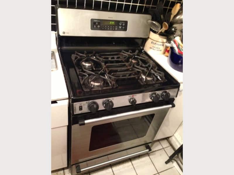GE Profile Spectra XL44 Range 30" - Apartment Therapy's Bazaar.