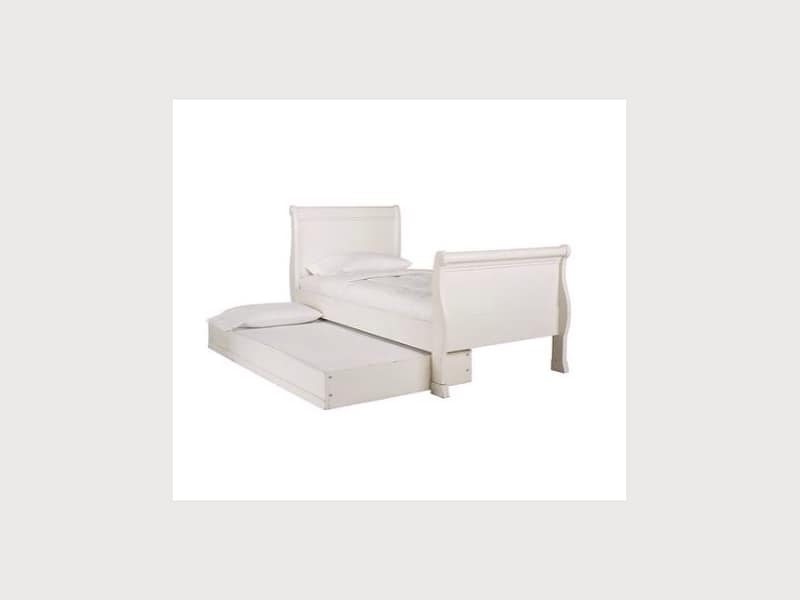 Pottery Barn Kids Logan Sleigh Bed Full With Apartment Therapy S Bazaar