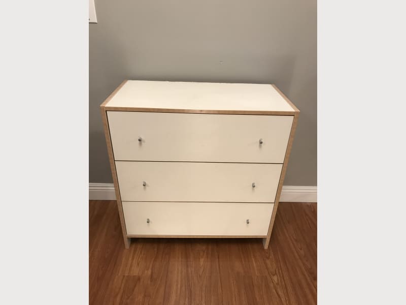 Ikea Robin 3 Drawer Dresser Chest Of Drawers Apartment
