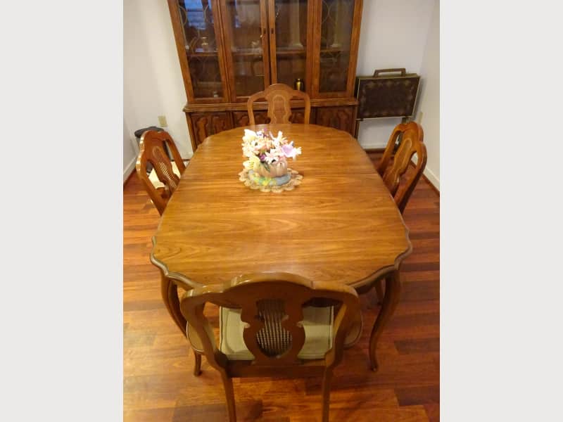 1970 S Bassett Dining Room Set Apartment Therapy S Bazaar