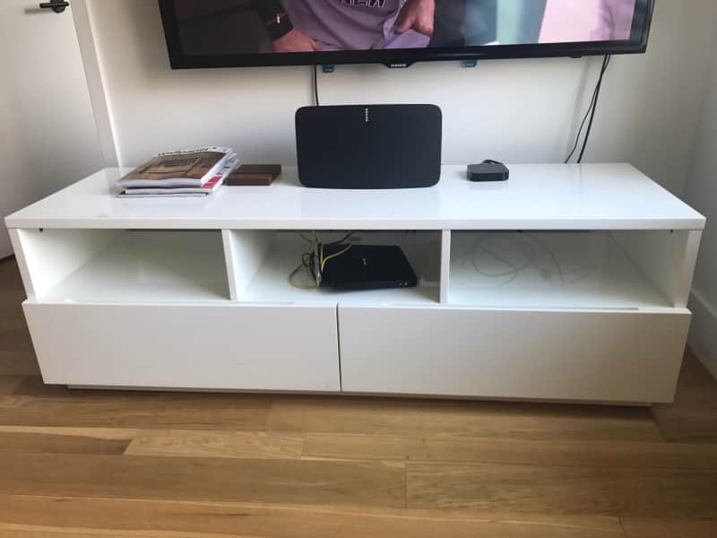 Chill 2024 media console