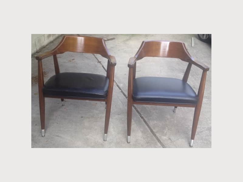 Mid Century Walnut Knockout Captain Chairs Apartment Therapy S Bazaar