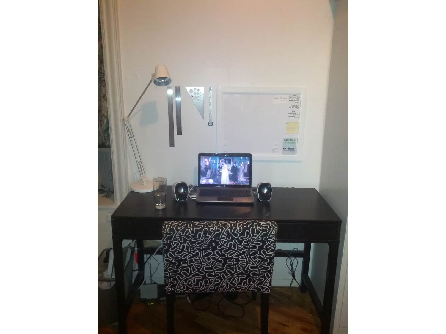 Ikea Linnarp Desk Apartment Therapy S Bazaar