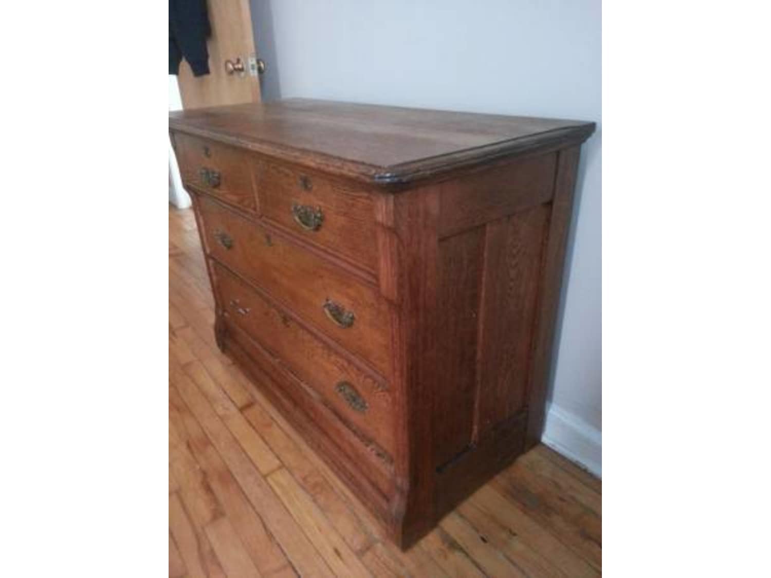 Antique Dresser With Knapp Joints Apartment Therapy S Bazaar