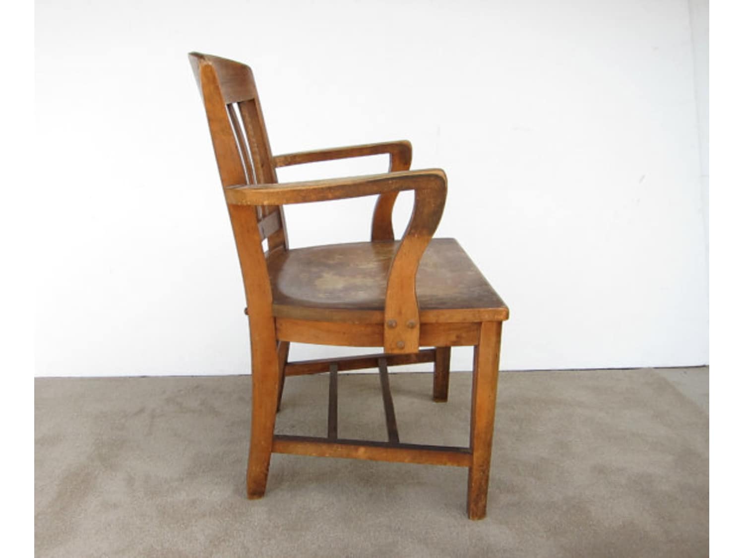 Vintage 7111 High Point  Bending Chair  company 