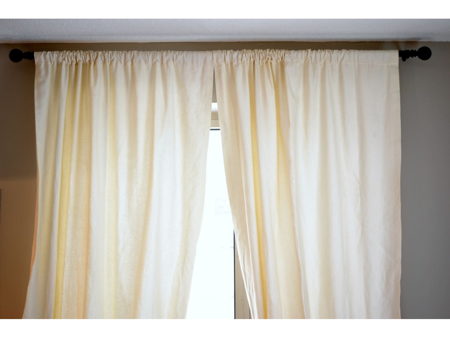 Pottery Barn Peyton Drapes 50 X 108 Ivory 2x Apartment
