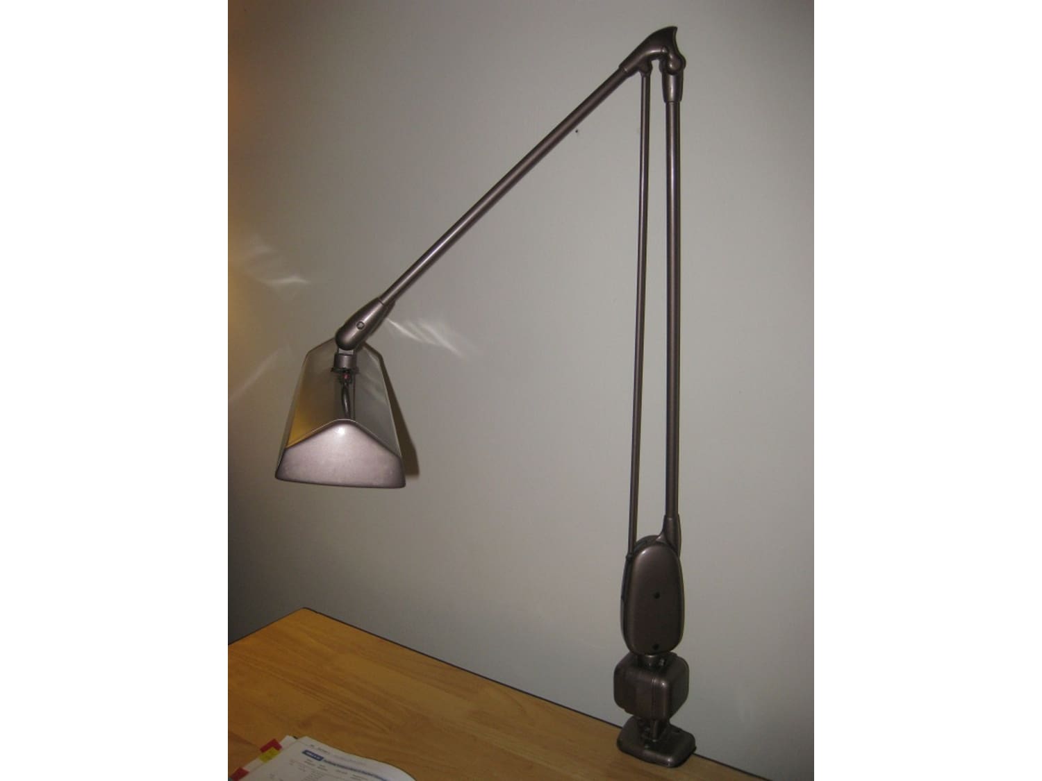 dazor floating fixture model 2134