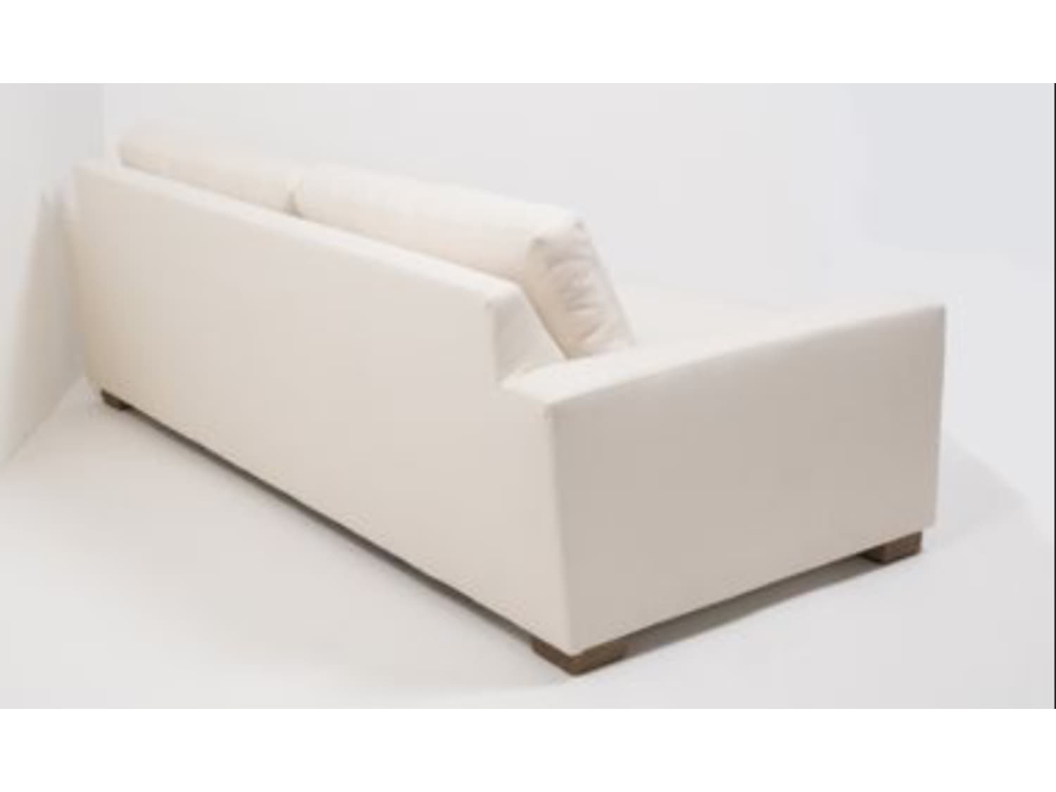 Unique Apartment Therapy Maxwell Sofa for Rent