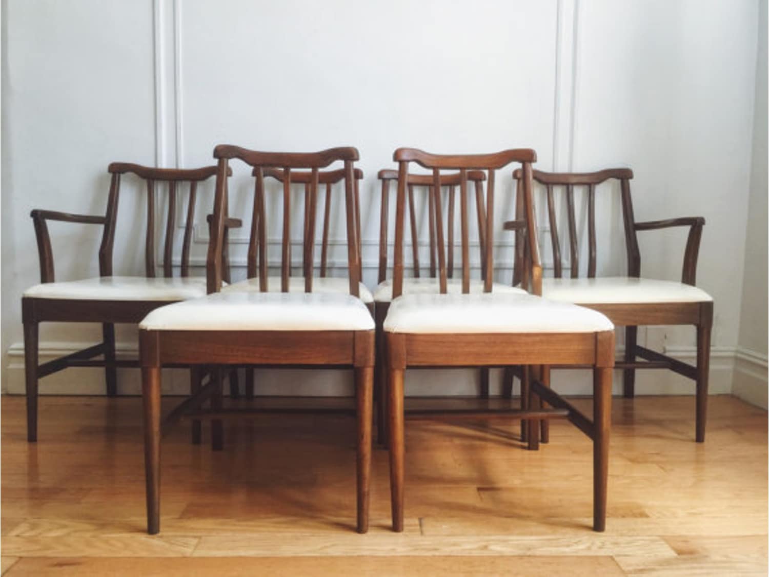 Set Of 6 Mid Century Broyhill Dining Chairs Apartment Therapy S