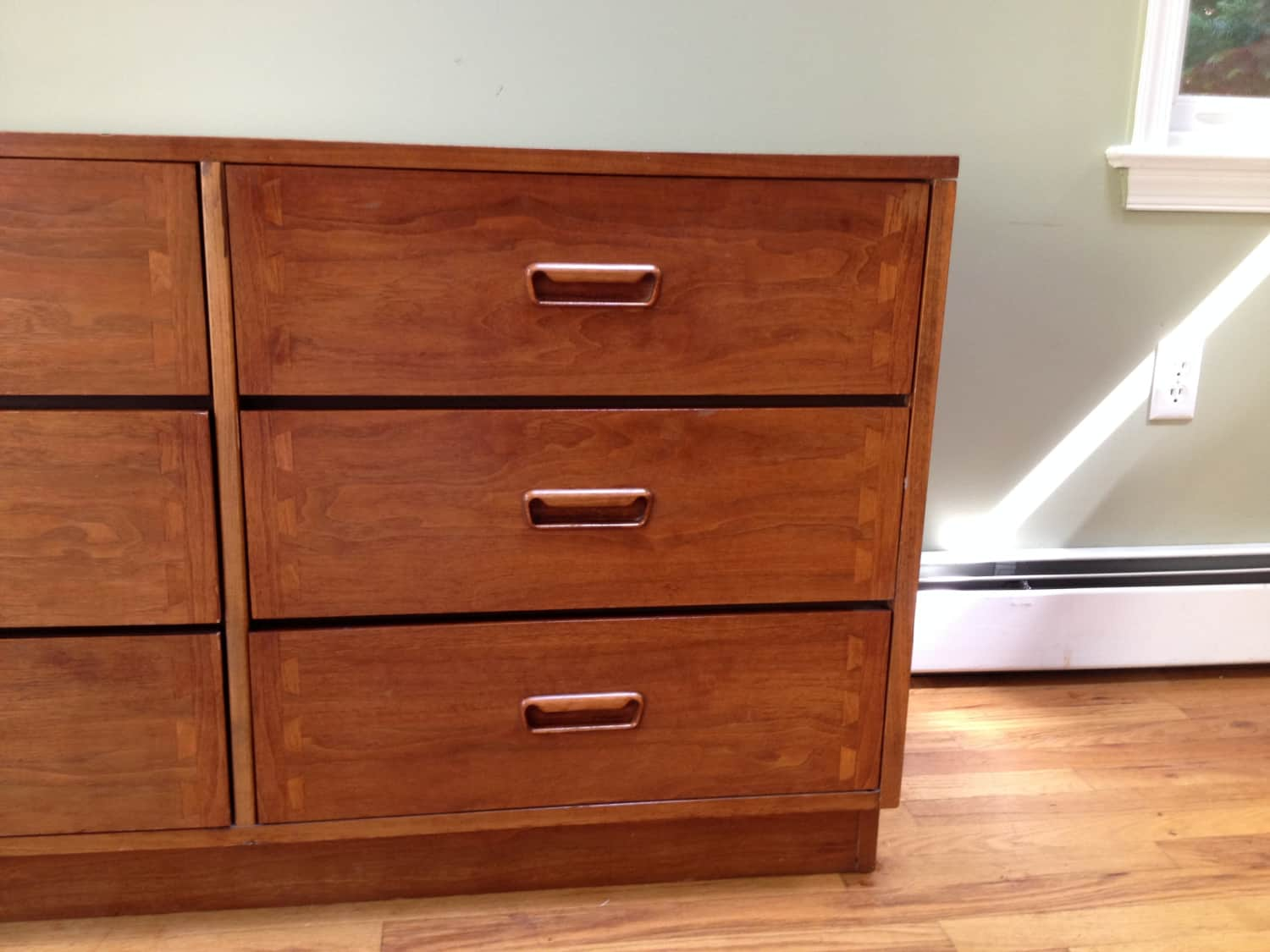 Midcentury Lane Acclaim 6 Drawer Dresser Credenza Apartment