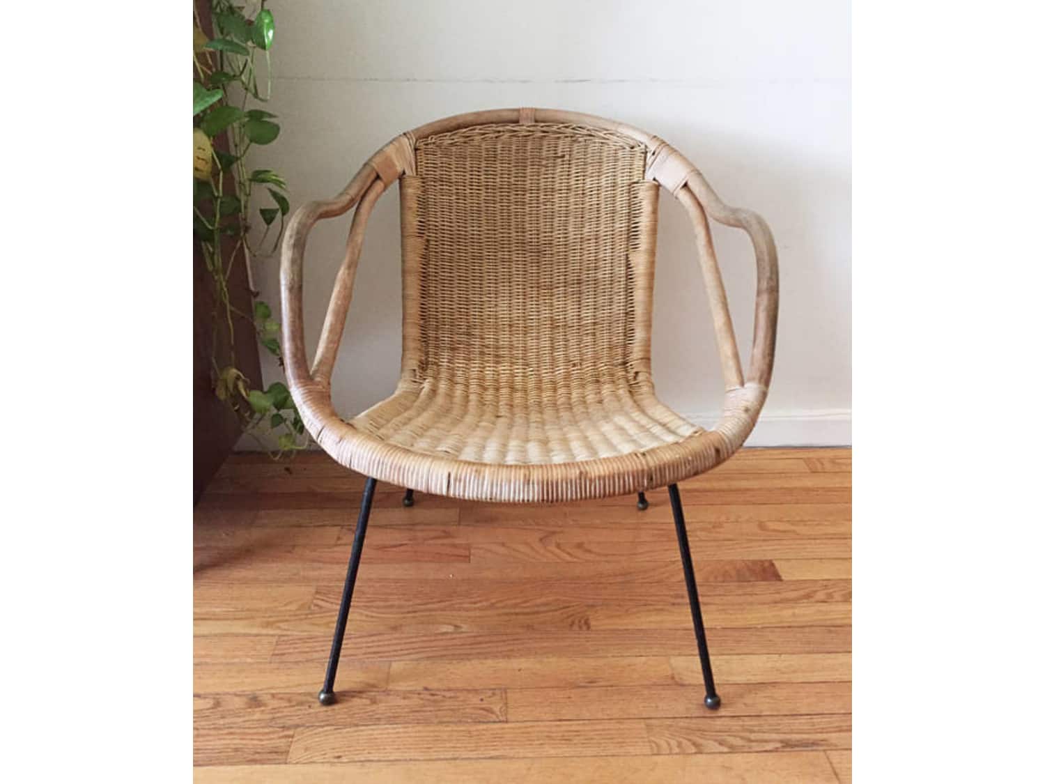 Vintage Rattan Wicker Calif Asia Basket Chair Apartment