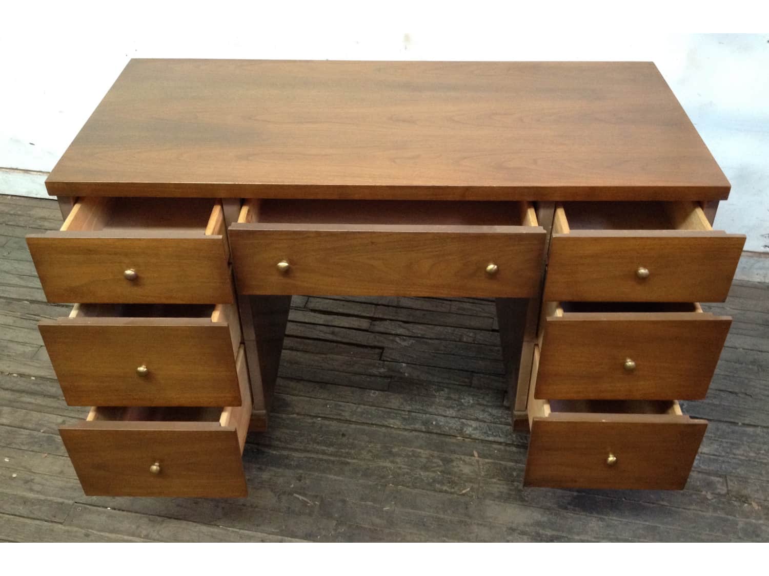 Bassett Midcentury Desk...FREE NYC Delivery - Apartment ...