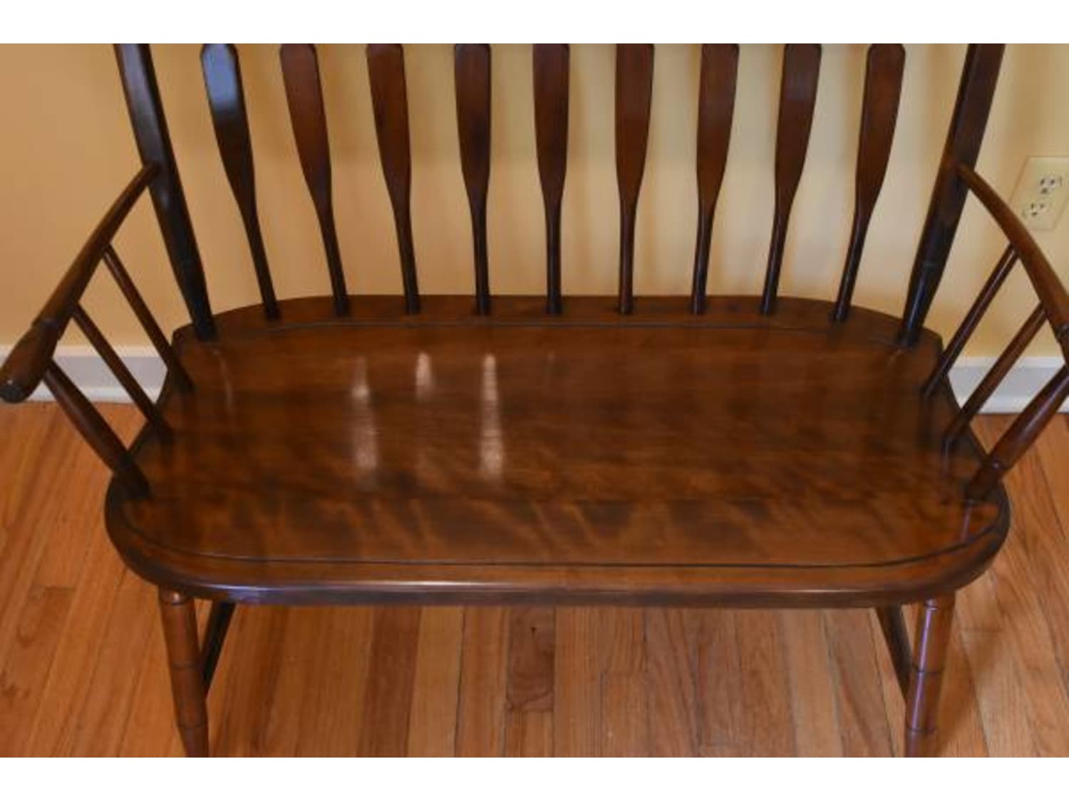 Exquisite Maple Deacon S Bench Apartment Therapy S Bazaar