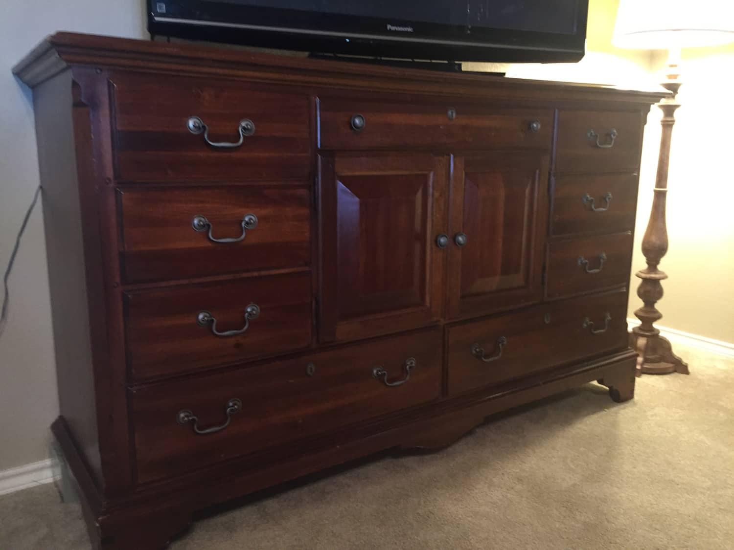 Broyhill Village Tapestry Collection Bedroom Set Apartment Therapy S Bazaar