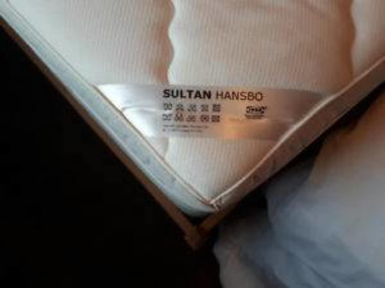 Queen Size Mattress Ikea Memory Foam Pillow Top Apartment